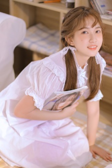 被讨厌上司侵犯10天的女人